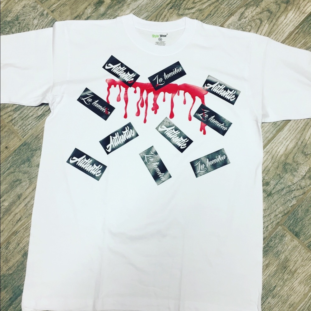 T shirts lAFAMILIA Authentic wear